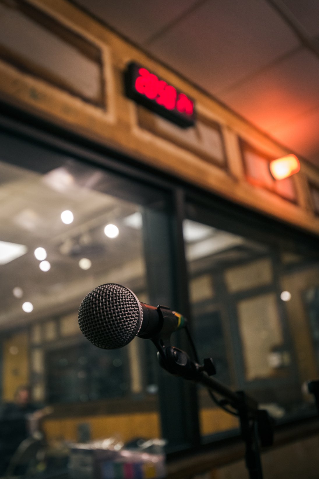 On the Air Music Studio Station Microphone